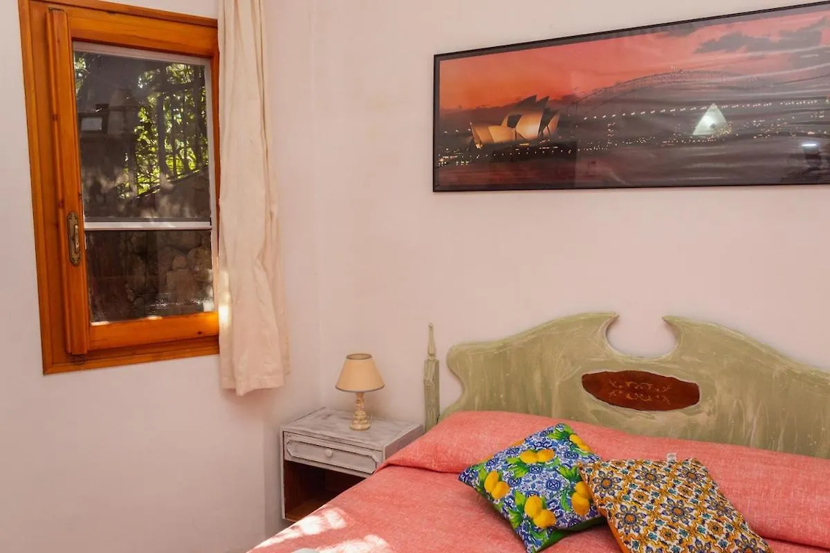 Semesterbostad Casa Ginepro Villa Olbia